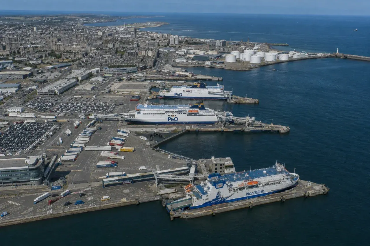 Destination ferry : Aberdeen