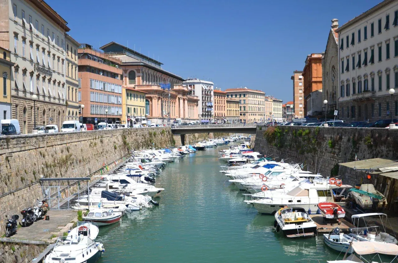Destination ferry : Livourne