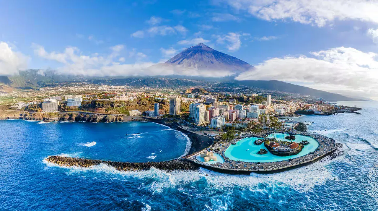 Destination ferry : Santa Cruz de Tenerife