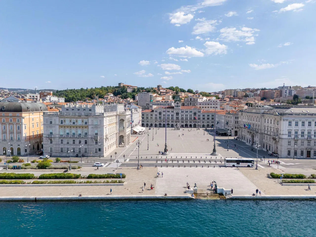 Destination ferry : Trieste