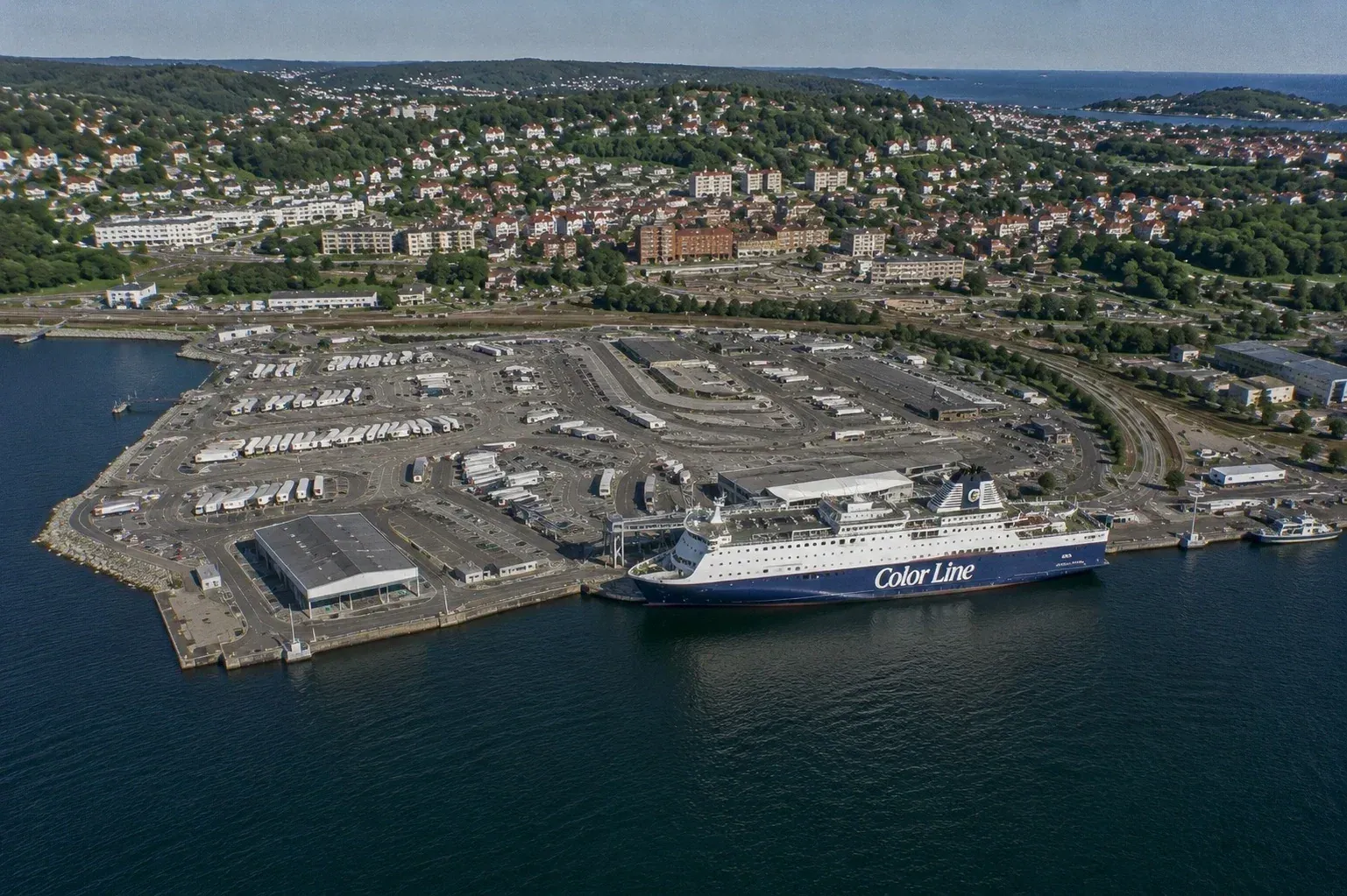 Color Line terminal de transport de passagers et de véhicules à Larvik, Norvège