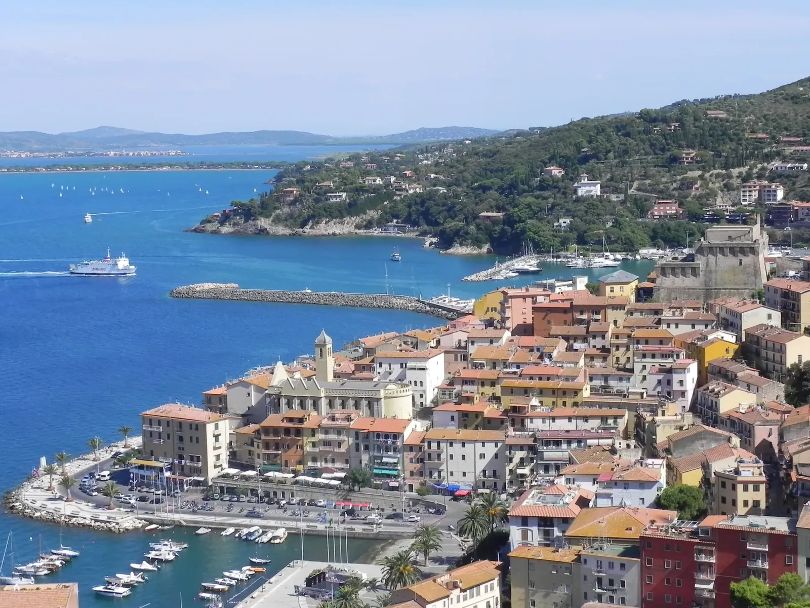 Port de ferry de Porto Santo Stefano