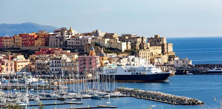 Port de ferry de Pozzuoli