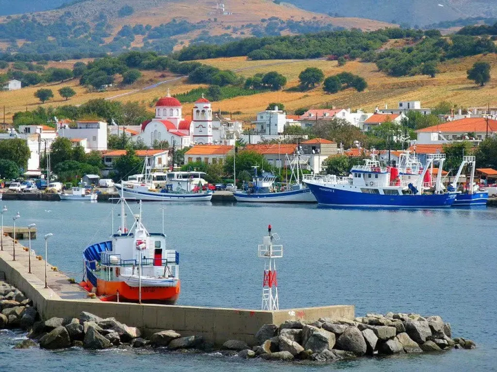 Le port de ferry de Kamariotissa