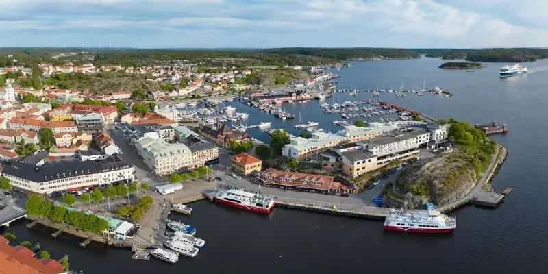 Port et terminal ferry de Strömstad sur la côte ouest de la Suède