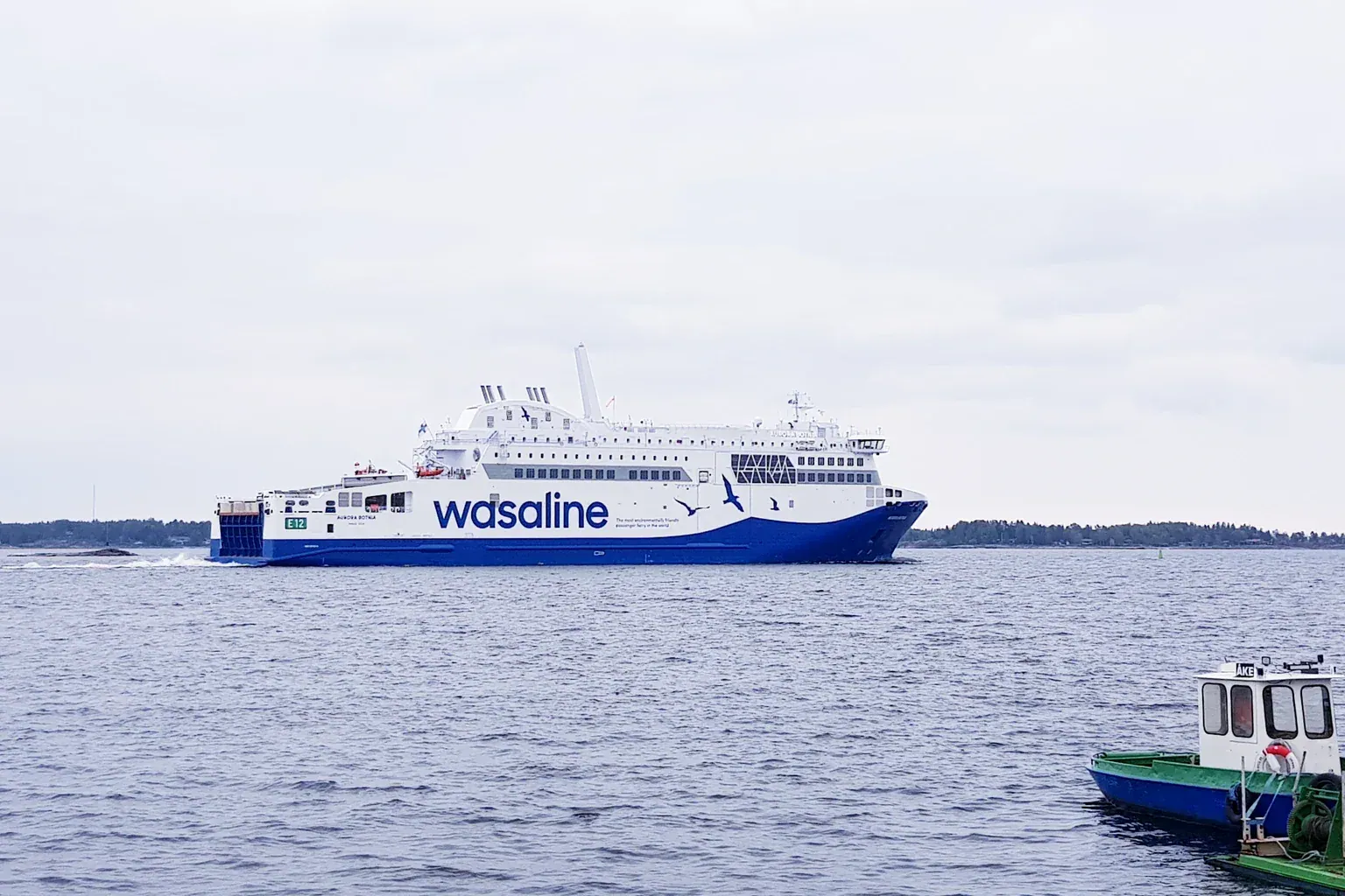 Aurora Botnia naviguant depuis Vaasa