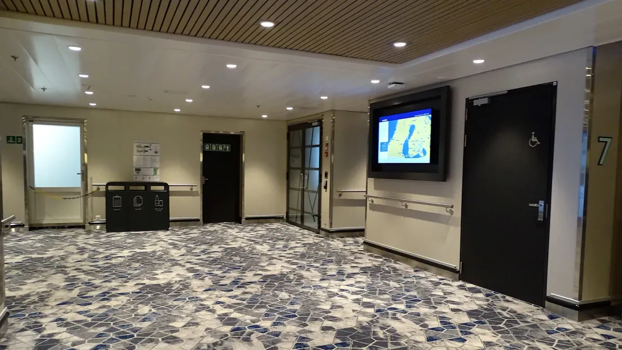 couloir d'hébergement pour passagers sur Aurora Botnia