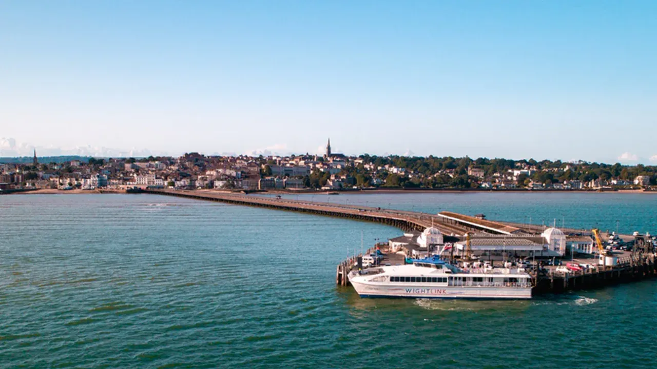 Wightlink Service rapideCat Ryde Pier Head