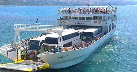 Ionion P. Lines Service de ferry Vasos K