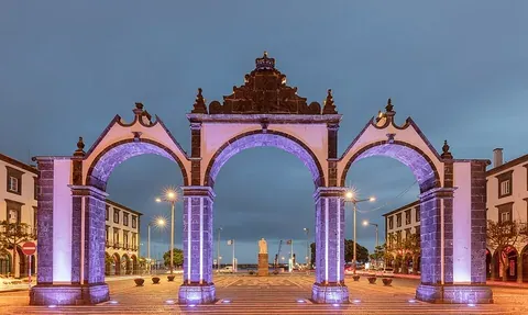 Vue de Ponta Delgada, Portugal