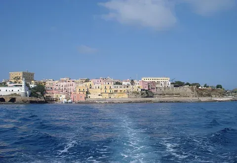 Vue de Ventotene, Italie